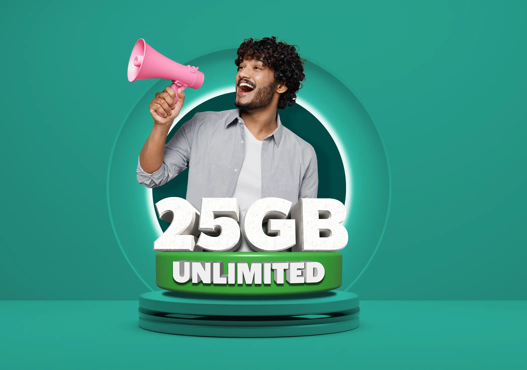 Person ecstatic and shouting about Melon Mobile 25 GB Unlimited plan.